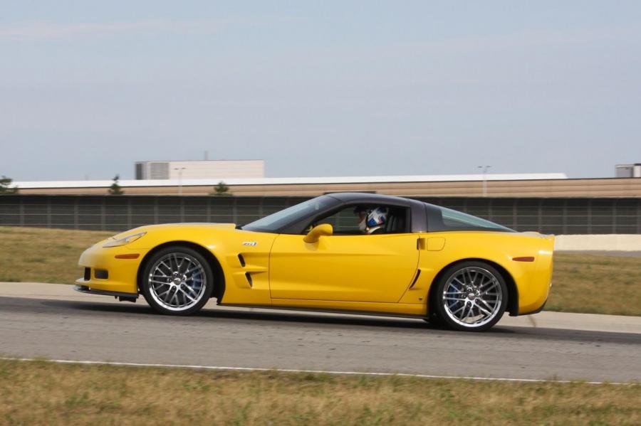  Chevrolet Covette ZR1 on Track 2009 года  (фото 39 из 65)
